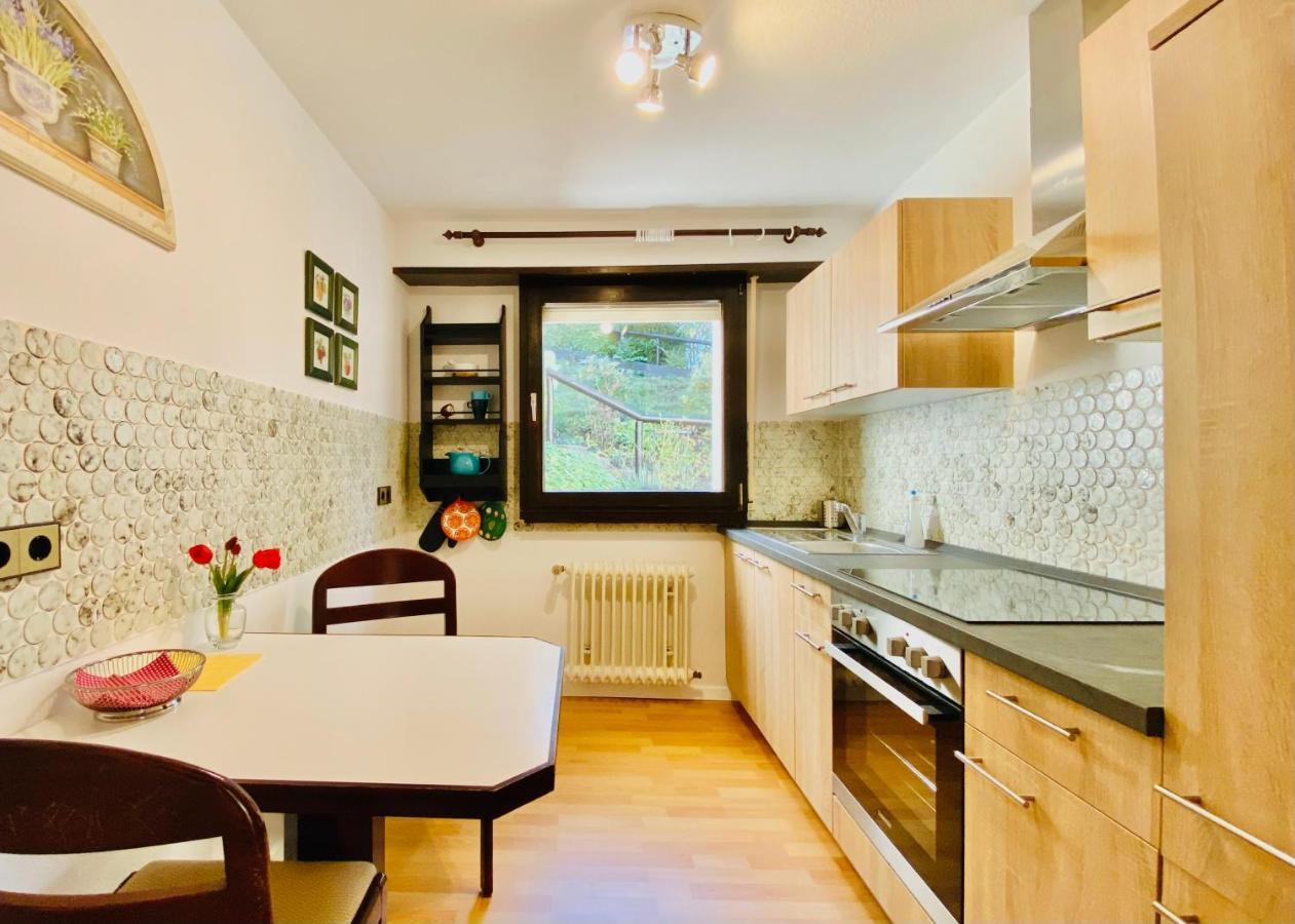 Wilhelmsdorf Ferienwohnung Waldblick מראה חיצוני תמונה